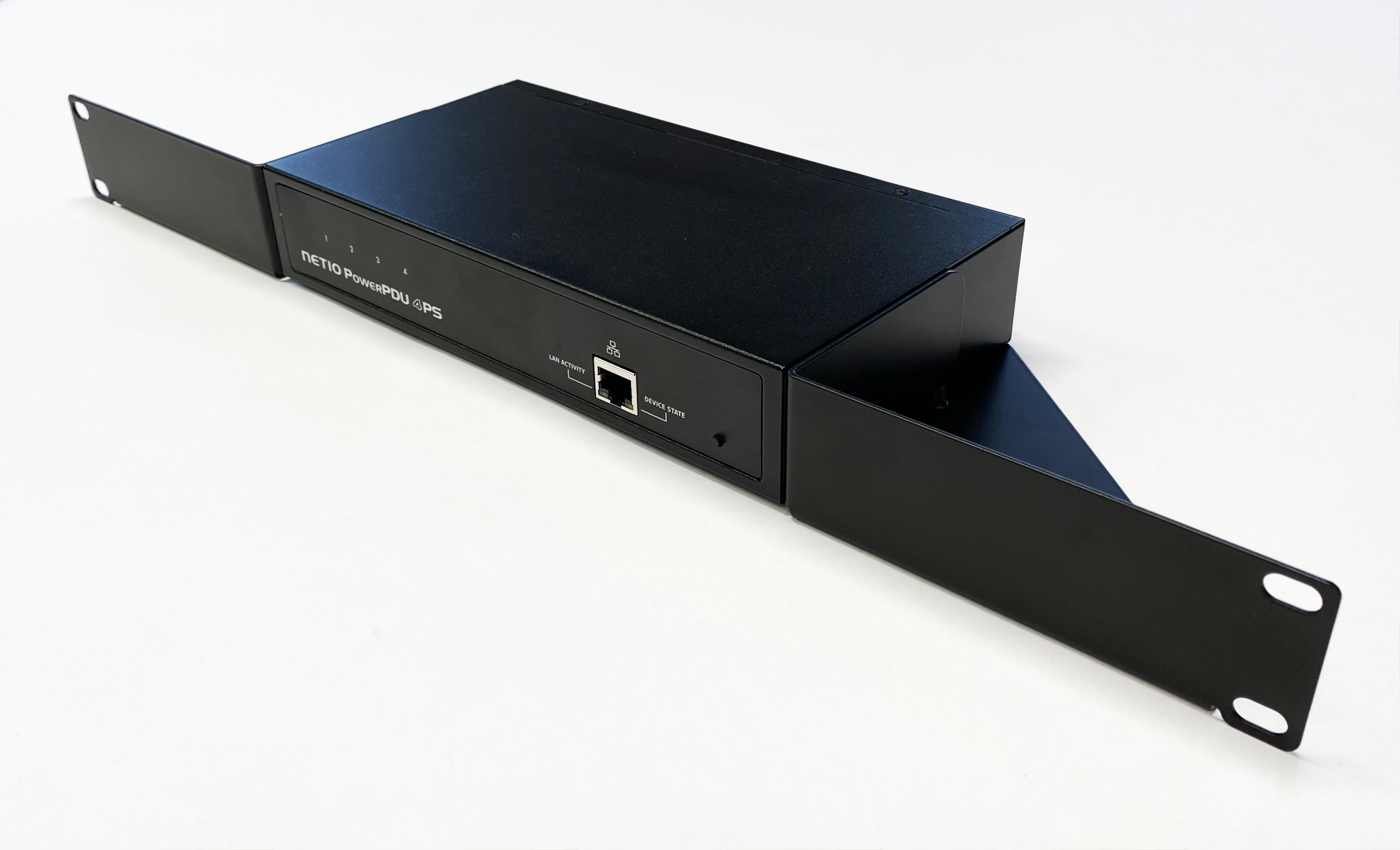 PowerPDU 4PS with Rack mount kit RM1 4C